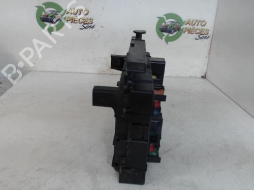 Used Fuse box PEUGEOT 206 Hatchback (2A/C) 1.9 D (69 hp) 25472836