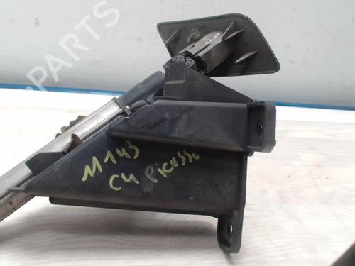 Used Washer pump CITROËN C4 Grand Picasso I (UA_) 2.0 HDi 138 (136 hp) 27541976