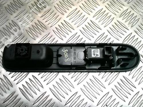 Right front window switch PEUGEOT 3008 I MPV (0U_) 1.6 HDi | BP25431366I26