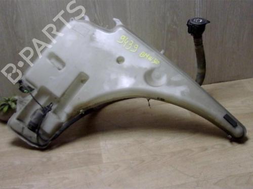 Used Windscreen washer tank BMW 3 (E90) 320 d (163 hp) 25412250