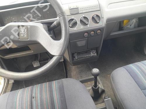 Left mirror PEUGEOT 205 II (20A/C) 1.8 Diesel | BP25421201C26 