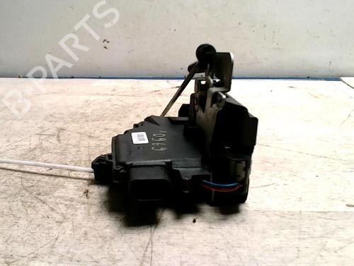 Front left lock AUDI A4 B6 Avant (8E5) 2.5 TDI | BP25424756C98