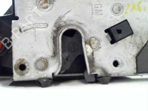 rear-left-lock-opel-zafira-a-mpv-t98-1999-2000-2001-2002-2003-2004-2005-2006-25401176 main image