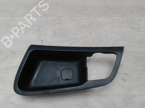 Used Front left exterior door handle HYUNDAI i30 (FD) 1.6 CRDi (90 hp) 27931828