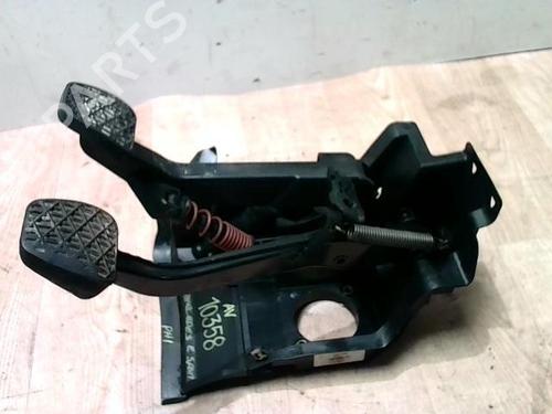 Pedal MERCEDES-BENZ C-CLASS Coupe (CL203) C 220 CDI (203.706) (143 hp) 25427490