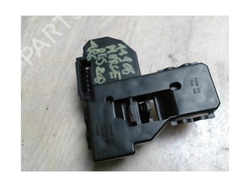Licence plate light MERCEDES-BENZ CLK (C208) CLK 200 (208.335) | BP25430177I40 