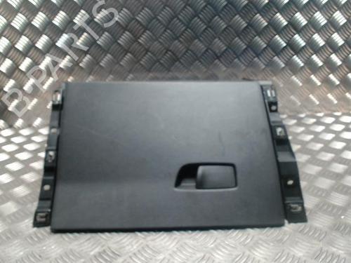 Used Glove box RENAULT CLIO V (B7_) 1.5 Blue dCi 85 (B7AG) (86 hp) 31230078