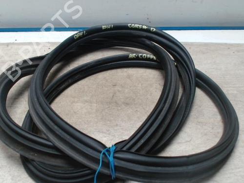 Used Rubber door seal OPEL CORSA D (S07) 1.3 CDTI (L08, L68) (90 hp) 31227755