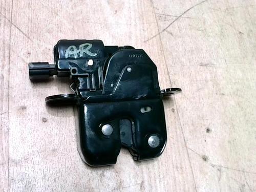 Used Tailgate lock RENAULT CLIO IV (BH_) 1.5 dCi 90 (90 hp) 30666694