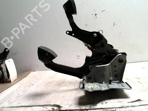 Pedal Pedal PEUGEOT 207 (WA_, WC_) 1.4 (73 hp) 25425619 25425619