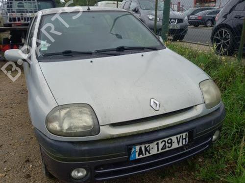 Venstre  Fortil Tågelygte RENAULT CLIO II (BB_, CB_) 1.2 (BB0A, BB0F, BB10, BB1K, BB28, BB2D, BB2H, CB0A,... | BP30439571C30 