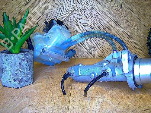 Used Brake master cylinder OPEL MERIVA A MPV (X03) 1.7 CDTI (E75) (100 hp) 25410536
