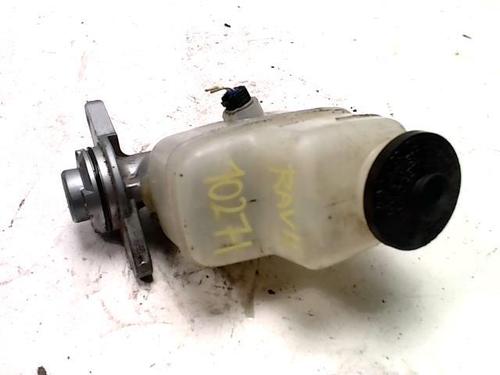 Used Brake master cylinder TOYOTA RAV 4 III (_A3_) 2.2 D 4WD (ALA30_, ALA30R) (136 hp) 25416614