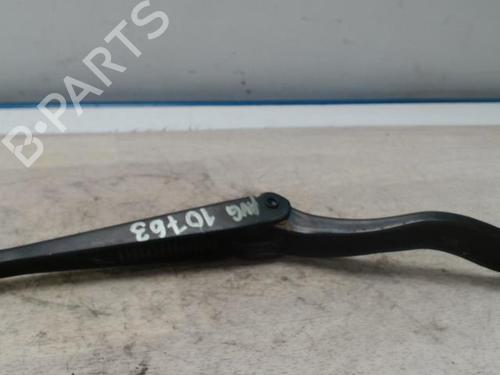 Used Front windshield wiper arm OPEL CORSA D (S07) 1.2 (L08, L68) (80 hp) 28085563