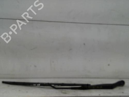 Used Front windshield wiper arm NISSAN MICRA III (K12) 1.2 16V (65 hp) 25431498