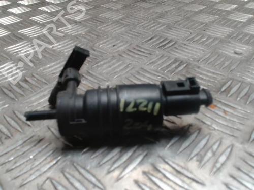 Pompe de lave-glace MERCEDES-BENZ C-CLASS Coupe (C204) C 220 CDI (204.302) (170 hp) 31226948