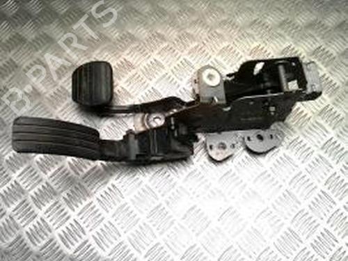 Used Pedal RENAULT MEGANE III Coupe (DZ0/1_) 1.5 dCi (DZ0A) (86 hp) 25837435