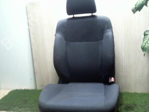 Used Right front seat HONDA CIVIC VII Hatchback (EU, EP, EV) 1.7 CTDi (EP4, EU9) (100 hp) 31226344
