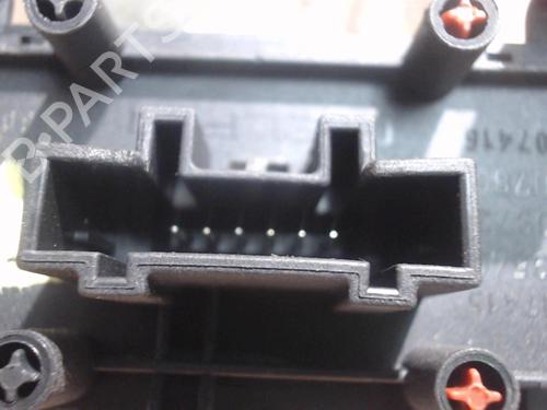 Used Warning switch RENAULT MEGANE II (BM0/1_, CM0/1_) 1.5 dCi (BM02, BM13, BM2A, CM02, CM13) (101 hp) 25412503