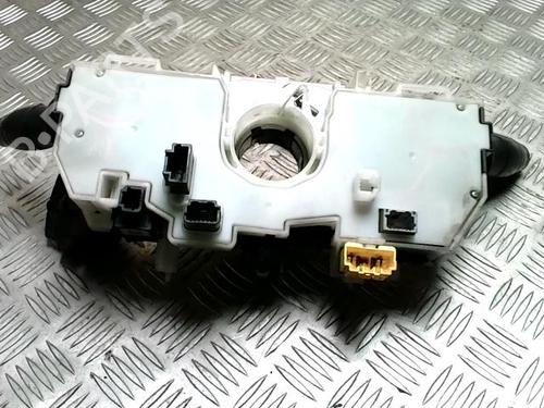 Steering column stalk RENAULT MEGANE III Coupe (DZ0/1_) 1.9 dCi (DZ0N, DZ0J, DZ1J, DZ1K) | BP31992257I23 