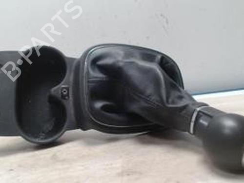 Used Shift knob OPEL CORSA D (S07) 1.2 LPG (L08, L68) (75 hp) 25418873