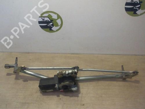 Used Front wiper motor RENAULT CLIO I (B/C57_, 5/357_) 1.4 (80 hp) 25389832