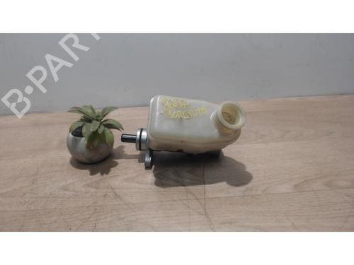 Used Brake master cylinder KIA SORENTO I (JC) 3.5 V6 4WD (194 hp) 25385830