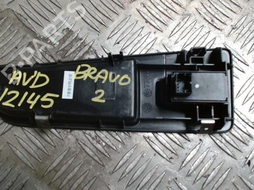 Right front window switch FIAT BRAVO II (198_) 1.9 D Multijet (198AXB1A) | BP37025801I26 - Image 2