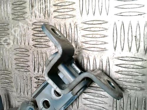 Hinge/Door check strap TOYOTA YARIS (_P9_) 1.4 D-4D (NLP90_, NLP90R) | BP31257391C146 