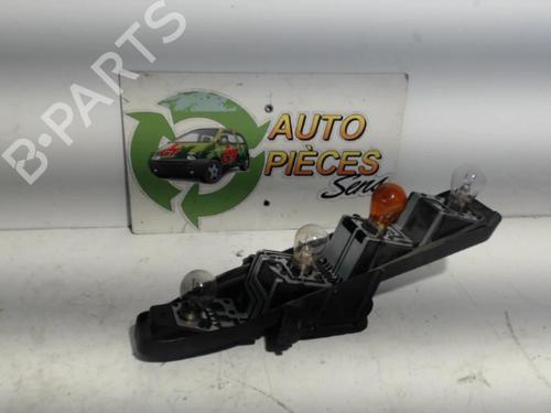 Used Licence plate light RENAULT SCÉNIC II (JM0/1_) 1.5 dCi (JM1E, JM16) (106 hp) 25398373
