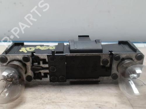Luce targa RENAULT SAFRANE II (B54_) 2.2 dT (B54G) (113 hp) 25420293