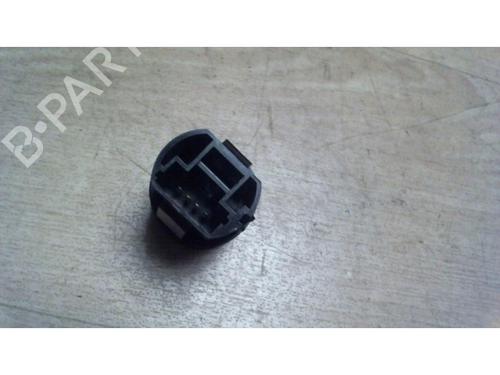 Switch RENAULT CLIO IV Grandtour (KH_) 1.5 dCi 75 | BP25401679I30