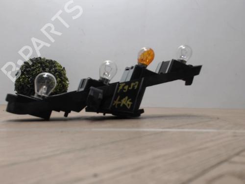 Used Licence plate light RENAULT SCÉNIC II (JM0/1_) 1.6 (JM0C, JM0J, JM1B) (113 hp) 25412136