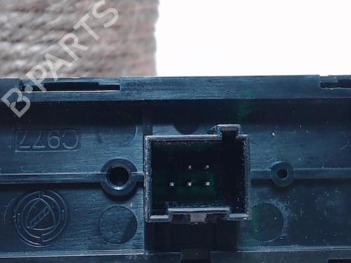 Used Switch FIAT 500 (312_) 1.3 D Multijet (312AXB1A) (75 hp) 25388213