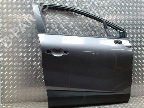 Used Right front door Right front door RENAULT CAPTUR II (HF_) TCe 90 (HFM6) (91 hp) 33429643 33429643