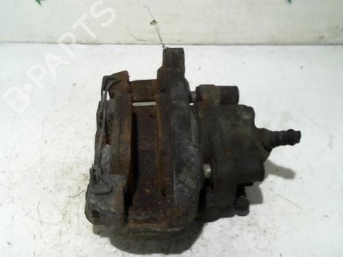 Etrier avant droit RENAULT MEGANE III Hatchback (BZ0/1_, B3_) 1.6 dCi (BZ00, BZ12, BZ13) (130 hp) 25399157
