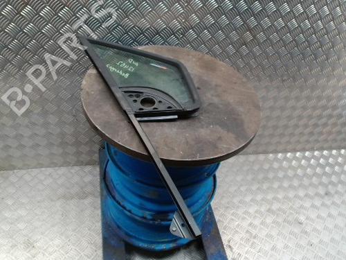 front-right-quarter-glass-citroen-berlingo-box-bodympv-b9-2008-33721746 main image