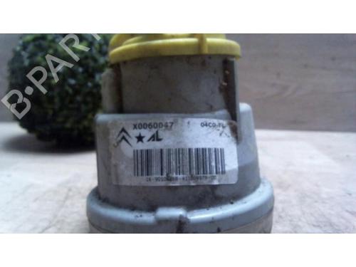 Right front fog light CITROËN C3 I (FC_, FN_) 1.4 HDi | BP25410211C31 