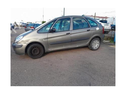 Dashboard CITROËN XSARA PICASSO (N68) 1.6 HDi | BP25425547C46 