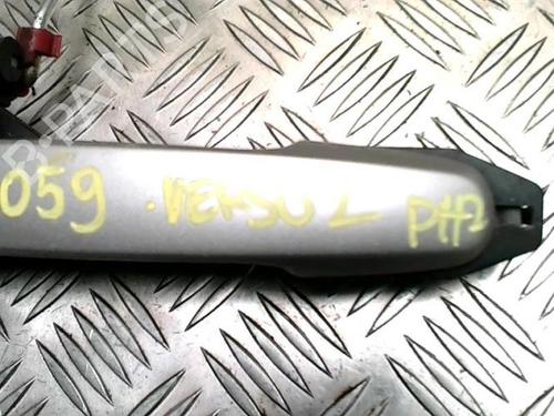 Front right exterior door handle TOYOTA COROLLA Verso (ZER_, ZZE12_, R1_) 2.2 D-4D (AUR10_, AUR10R) | BP25790755C129 