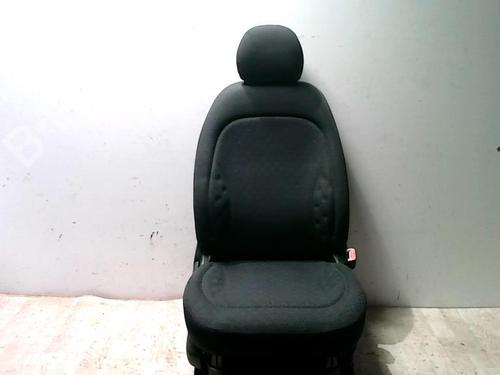Used Right front seat TOYOTA YARIS VERSO (_P2_) 1.4 D-4D (NLP20_, NLP22_) (75 hp) 25422964