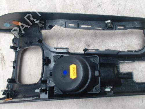 Used Middle console RENAULT SCÉNIC III (JZ0/1_) 1.5 dCi (110 hp) 25427450