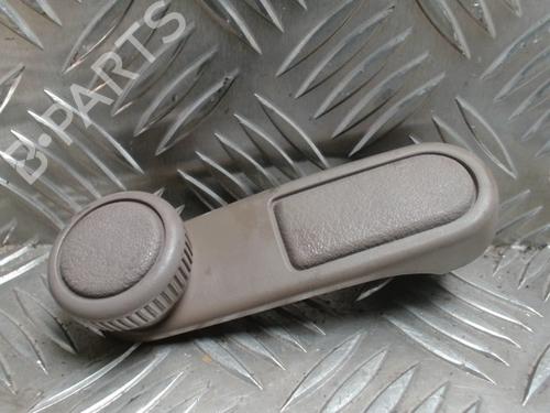 Poignée intérieure PEUGEOT 205 II (20A/C) 1.4 (75 hp) 31141507