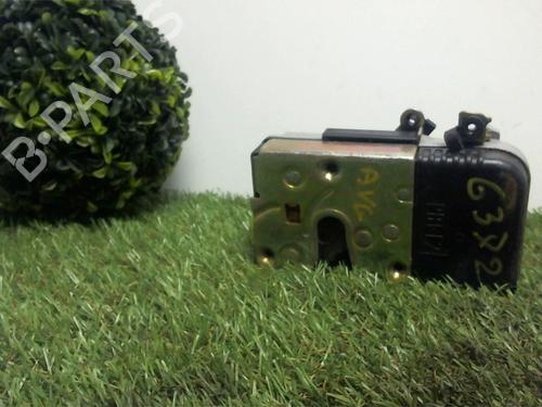 Used Front left lock PEUGEOT 406 (8B) 1.8 16V (110 hp) 25395421