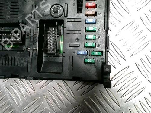 Fuse box PEUGEOT 307 Break (3E) 2.0 HDi 135 | BP25774628E1  - Image 5