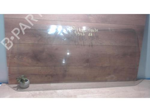 Used Rear left door window RENAULT TRAFIC Bus (T_, P_, V_) 1.4 (48 hp) 25411565