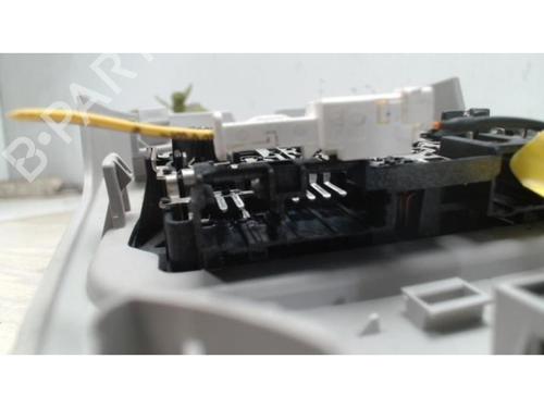 Interior roof light PEUGEOT 5008 (0U_, 0E_) 1.6 HDi | BP25420007I8