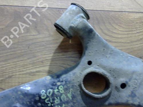 Used Right front suspension arm TOYOTA AURIS (_E15_) 1.4 D-4D (NDE150_, NDE150R) (90 hp) 25413728