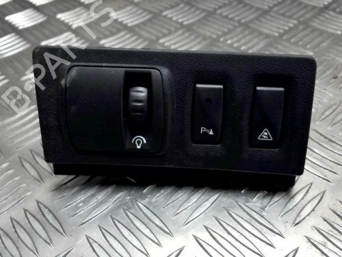 Used Switch RENAULT LAGUNA III (BT0/1) 2.0 dCi (BT01, BT08, BT09, BT0E, BT0K, BT12, BT1C, BT1D,... (150 hp) 26003314