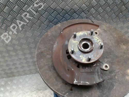 Manga de eixo frente direita Manga de eixo frente direita TOYOTA RAV 4 II (_A2_) 2.0 D 4WD (CLA20_, CLA21_, CLA20R, CLA21R) (116 hp) 33797275 33797275